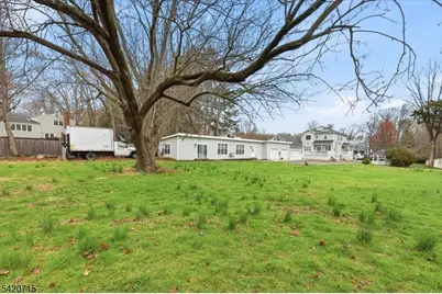 2020 Lamberts Mill Rd, Scotch Plains Township, NJ 07076 - Photo 49