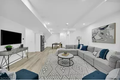 15 Orchard Ln, Livingston, NJ 07039 - Photo 43