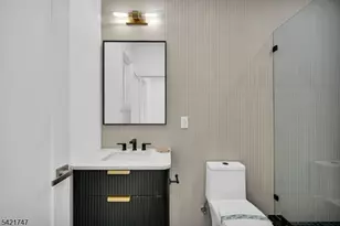 15 Orchard Ln, Livingston, NJ 07039 - Photo 19