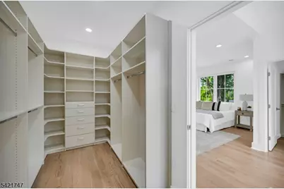 15 Orchard Ln, Livingston, NJ 07039 - Photo 31