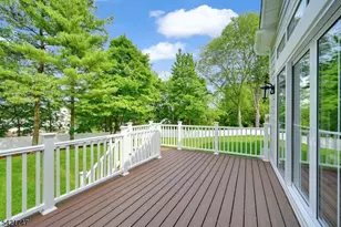 15 Orchard Ln, Livingston, NJ 07039 - Photo 21
