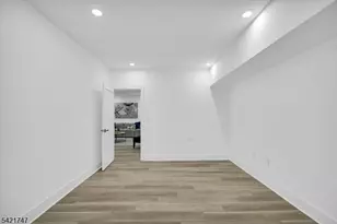 15 Orchard Ln, Livingston, NJ 07039 - Photo 37