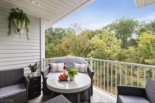 107 Rachel Ct, Franklin Township, NJ 08823 - Photo 7