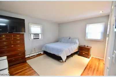 25 High Point Ter, Vernon, NJ 07461 - Photo 7
