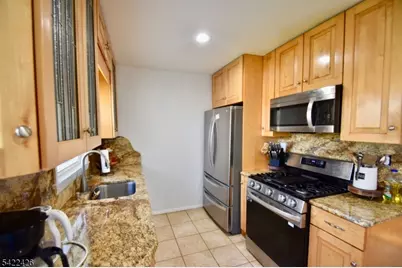 25 High Point Ter, Vernon, NJ 07461 - Photo 3