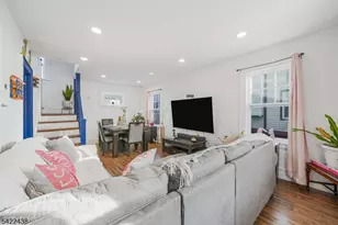 15 Donald Pl, Elizabeth, NJ 07208 - Photo 5