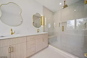 52 Congressional Pkwy, Livingston, NJ 07039 - Photo 13