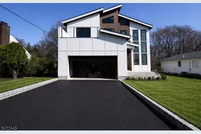 52 Congressional Pkwy, Livingston, NJ 07039 - Photo 25