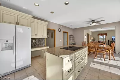 4 Pueblo Trl, Vernon, NJ 07462 - Photo 7