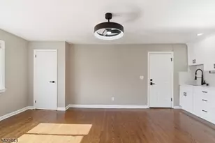 293 N Center St, Orange, NJ 07050 - Photo 9