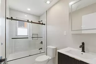 293 N Center St, Orange, NJ 07050 - Photo 13