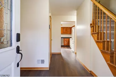 11 Lenox St, Edison, NJ 08817 - Photo 7