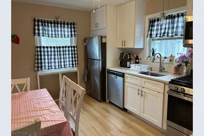 151 Conover Ave, Nutley, NJ 07110 - Photo 19