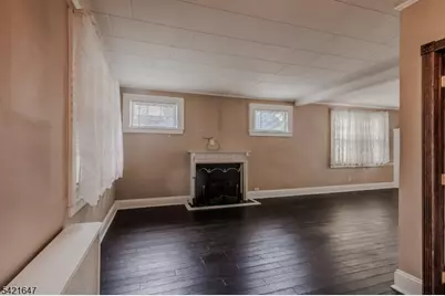 960 Moessner Ave, Union Township, NJ 07083 - Photo 9