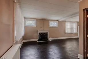 960 Moessner Ave, Union Township, NJ 07083 - Photo 9