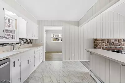 67 Breakneck Rd, Vernon, NJ 07422 - Photo 9