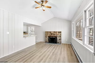 67 Breakneck Rd, Vernon, NJ 07422 - Photo 3