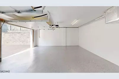 376 5th Ave, Paterson, NJ 07514 - Photo 17