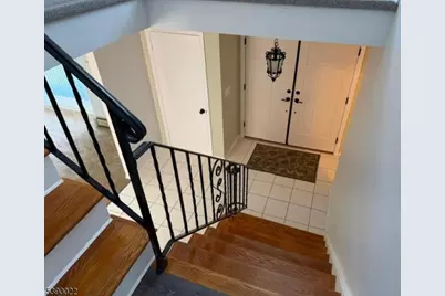 4 Parkview Dr, Roxbury Township, NJ 07876 - Photo 3