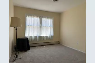 4 Parkview Dr, Roxbury Township, NJ 07876 - Photo 17