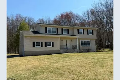 4 Parkview Dr, Roxbury Township, NJ 07876 - Photo 1