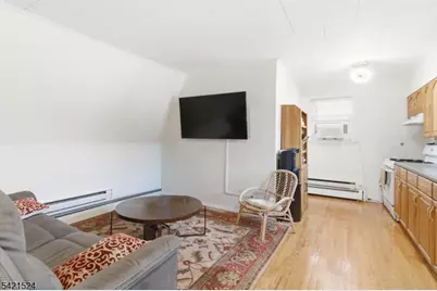 375 Westervelt Pl, Lodi, NJ 07644 - Photo 15