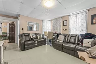 160 Burgess Pl, Passaic, NJ 07055 - Photo 13