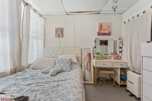 160 Burgess Pl, Passaic, NJ 07055 - Photo 9