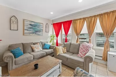 160 Burgess Pl, Passaic, NJ 07055 - Photo 3