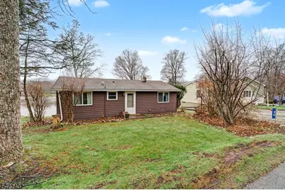 40 E Shore Dr, Hampton Township, NJ 07860 - Photo 1