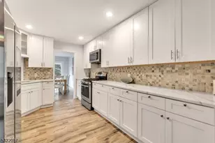 31 Lenox Ct, Montville Township, NJ 07045 - Photo 9