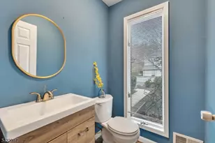 31 Lenox Ct, Montville Township, NJ 07045 - Photo 13