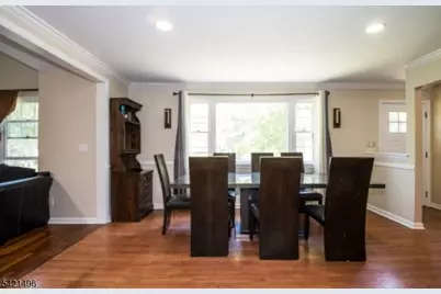 4 Rumson Rd, Livingston, NJ 07039 - Photo 9