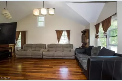 4 Rumson Rd, Livingston, NJ 07039 - Photo 11