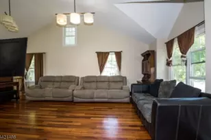 4 Rumson Rd, Livingston, NJ 07039 - Photo 11