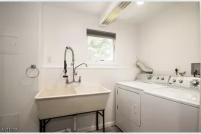 4 Rumson Rd, Livingston, NJ 07039 - Photo 17