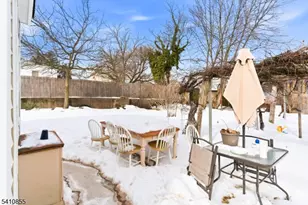 135 Dixon Ave, Paterson, NJ 07501 - Photo 31