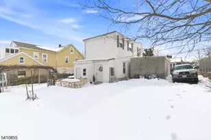 135 Dixon Ave, Paterson, NJ 07501 - Photo 29