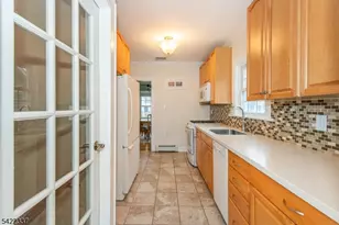 18 St Charles Ave, West Caldwell, NJ 07006 - Photo 21