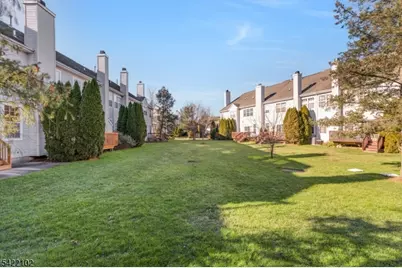 49 Gordon Cir #49, Parsippany, NJ 07054 - Photo 25