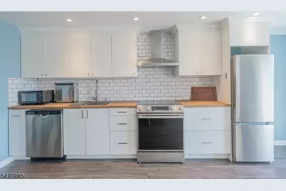 190 Morris Avenue #3B, Springfield Twp., NJ 07081 - Photo 9