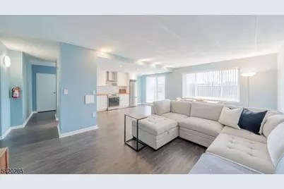 190 Morris Avenue #3B, Springfield Twp., NJ 07081 - Photo 1