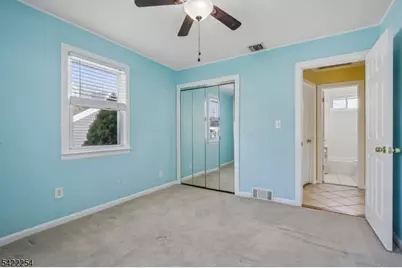 287 Roosevelt Ln, Kenilworth, NJ 07033 - Photo 15