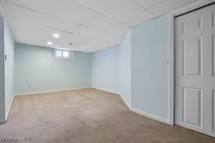 287 Roosevelt Ln, Kenilworth, NJ 07033 - Photo 23