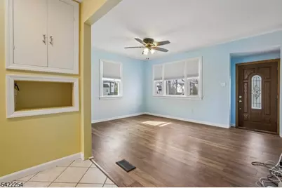 287 Roosevelt Ln, Kenilworth, NJ 07033 - Photo 7