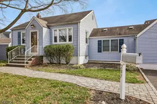 287 Roosevelt Ln, Kenilworth, NJ 07033 - Photo 33