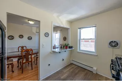 1146 Valley Rd #2A, Wayne, NJ 07470 - Photo 3