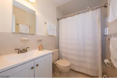 1146 Valley Rd #2A, Wayne, NJ 07470 - Photo 11