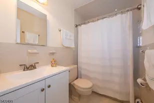 1146 Valley Rd, Wayne, NJ 07470 - Photo 11