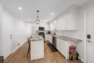 558 Schuyler Way, Union Township, NJ 07083 - Photo 7